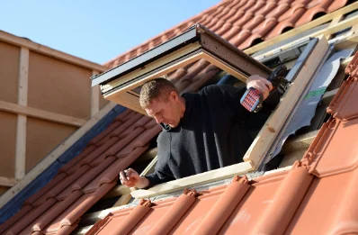 Pose de fenêtres de toit Velux à Vaudricourt